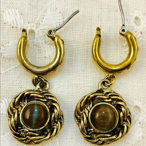 Dangle Earrings with Cat Eye Stone